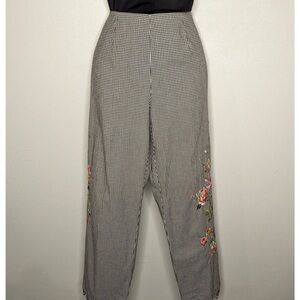 Allison Taylor stretch black and white embroidered pants size 8